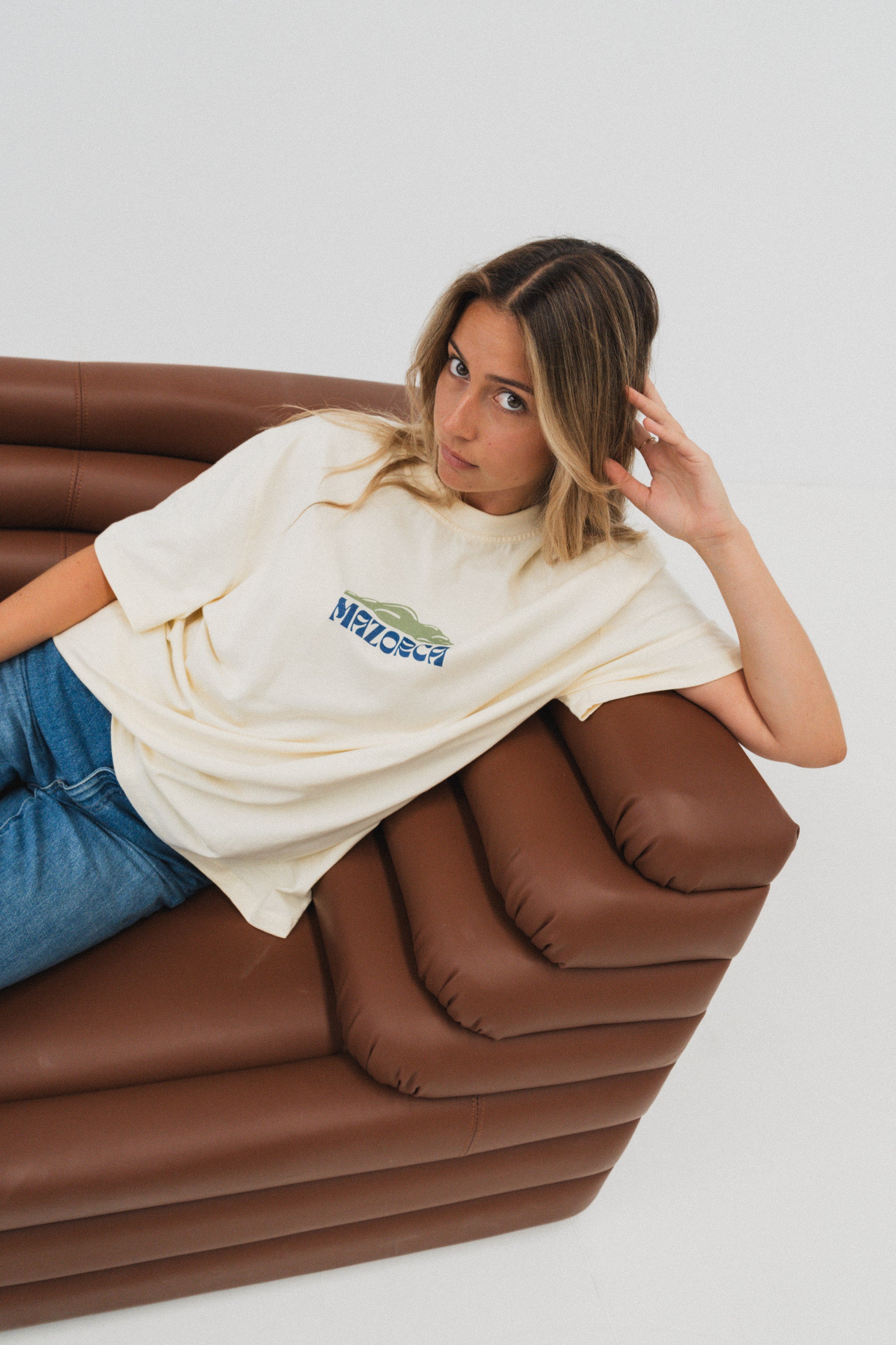 Unisex Peaks n' Poses Tee - Cream